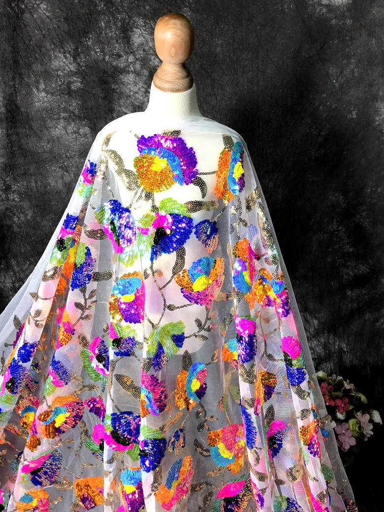 Colorful Crystal Sequins Flowe - Crystal Mesh Fabric のレビューと価格