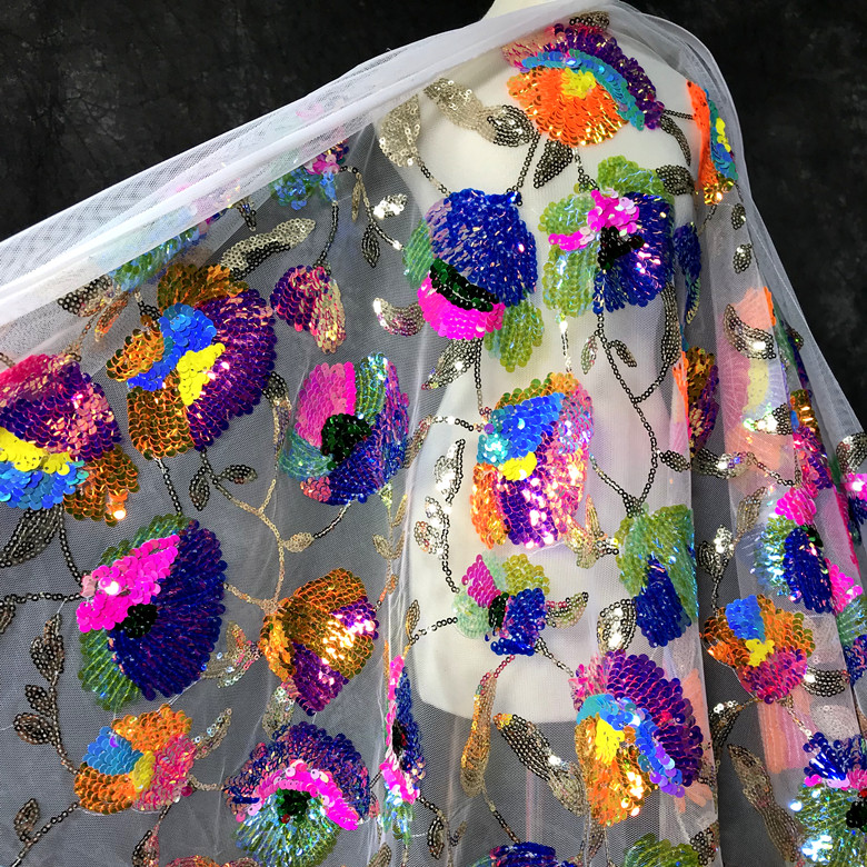 Colorful Crystal Sequins Flowe - Crystal Mesh Fabric のレビューと価格