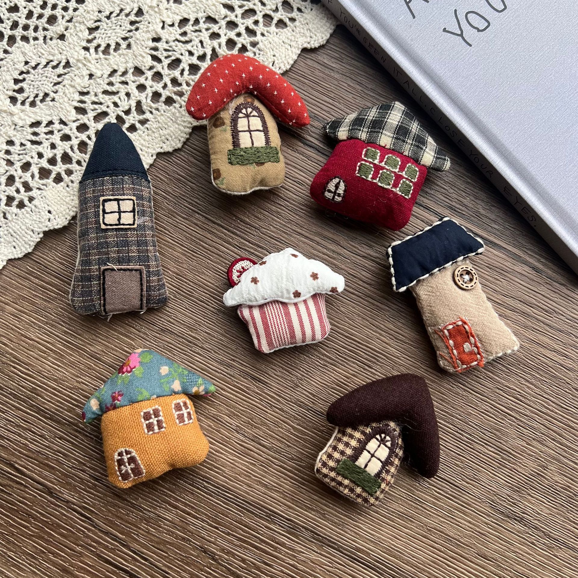 Stuffed Fabric Mushroom House  - Embellish Craft のレビューと価格