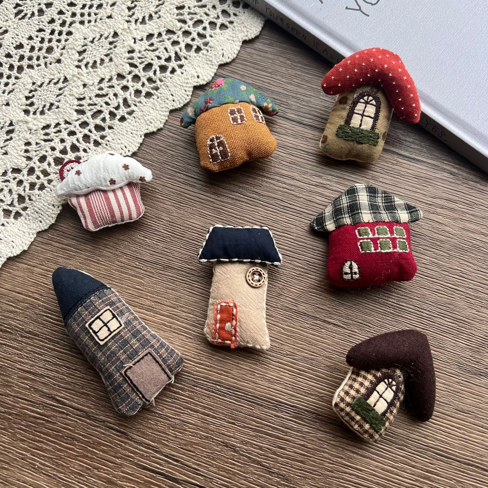 Stuffed Fabric Mushroom House  - Embellish Craft のレビューと価格