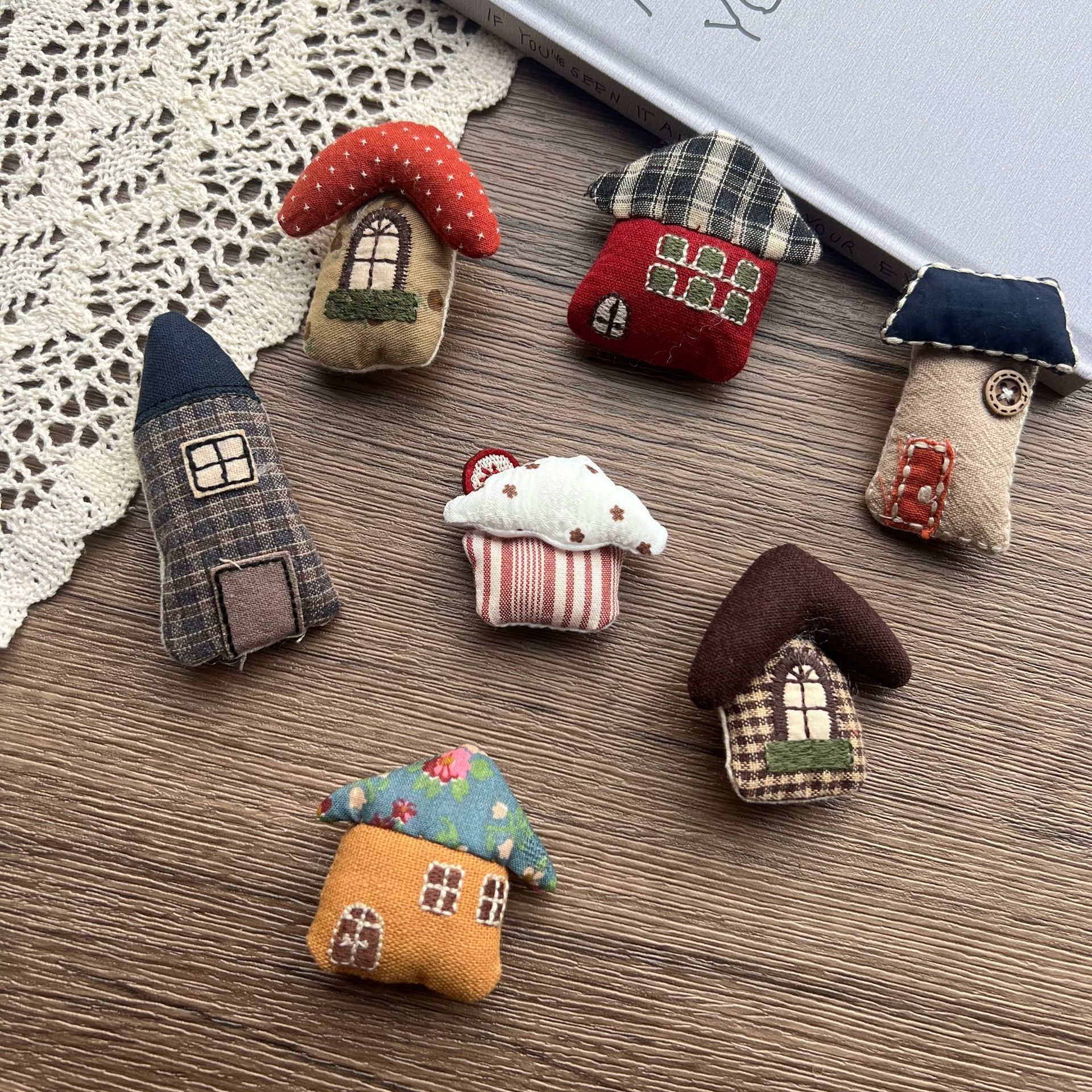 Stuffed Fabric Mushroom House  - Embellish Craft のレビューと価格