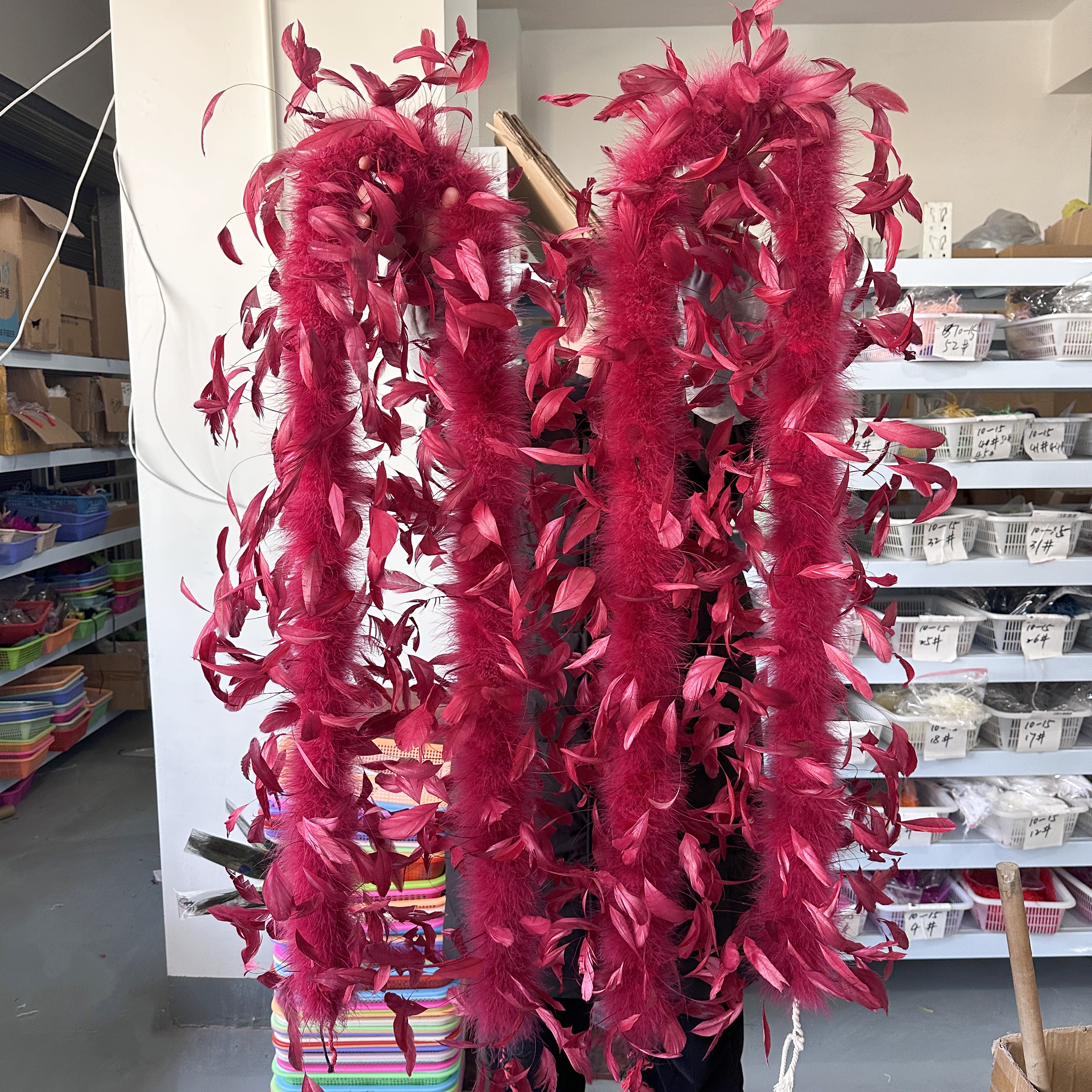 2Meter Burgundy Turkey Marabou - Feather Trim Marabou のレビューと価格