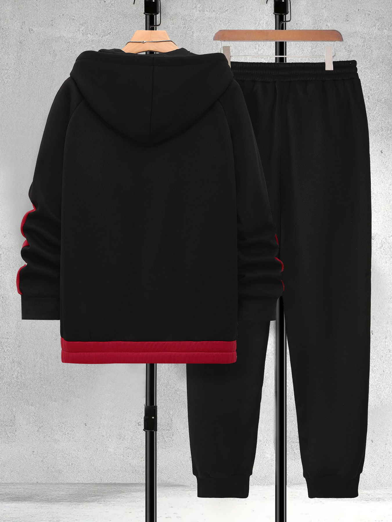 Men's Plus Size Black & Red Co - Embellish Knit のレビューと価格