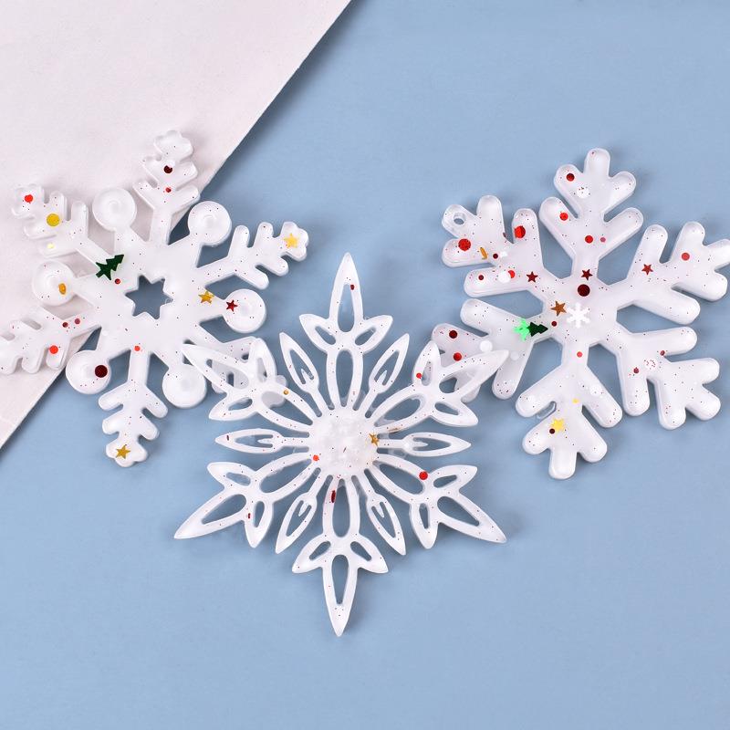 Christmas Hollow Snowflake Orn - Christmas Craft Embellishment のレビューと価格
