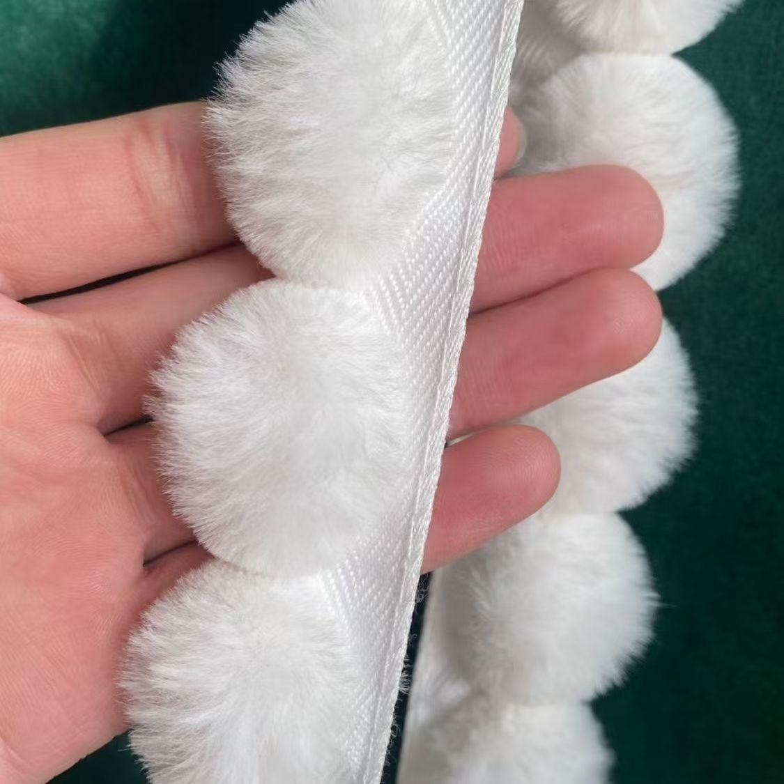 3cm Faux Rabbit Fur Pom Pom Ba - Fringe Ribbon Sewing のレビューと価格